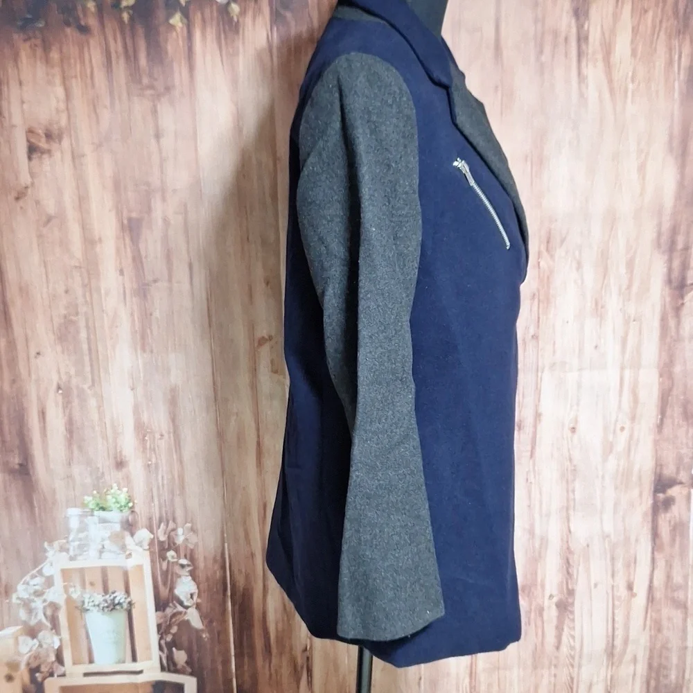 Forever 21 Med blue/ Grey coat with 2 front pockets